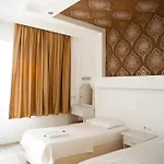 Saray 3*