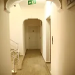 Saray 公寓式酒店 3*