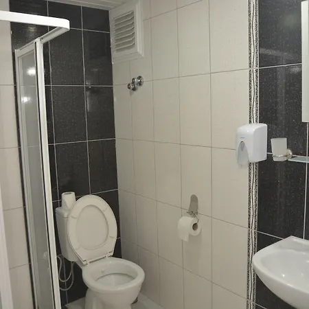 Aparthotel Saray 3*