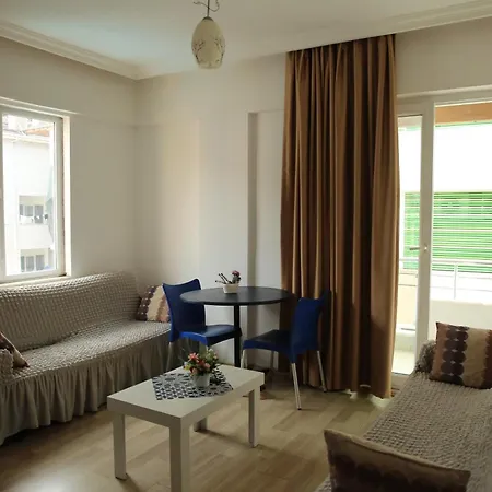 Saray Aparthotel 3*
